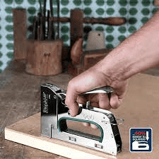 Rapid R34 Pro-Line: The Ergonomic Staple Gun for Wood Professionals